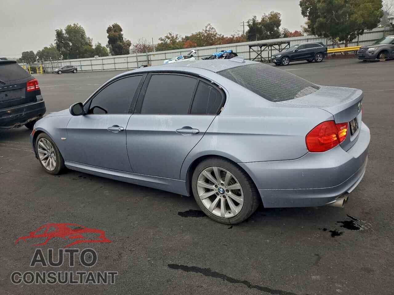 BMW 3 SERIES 2011 - WBAPH5C56BA444800