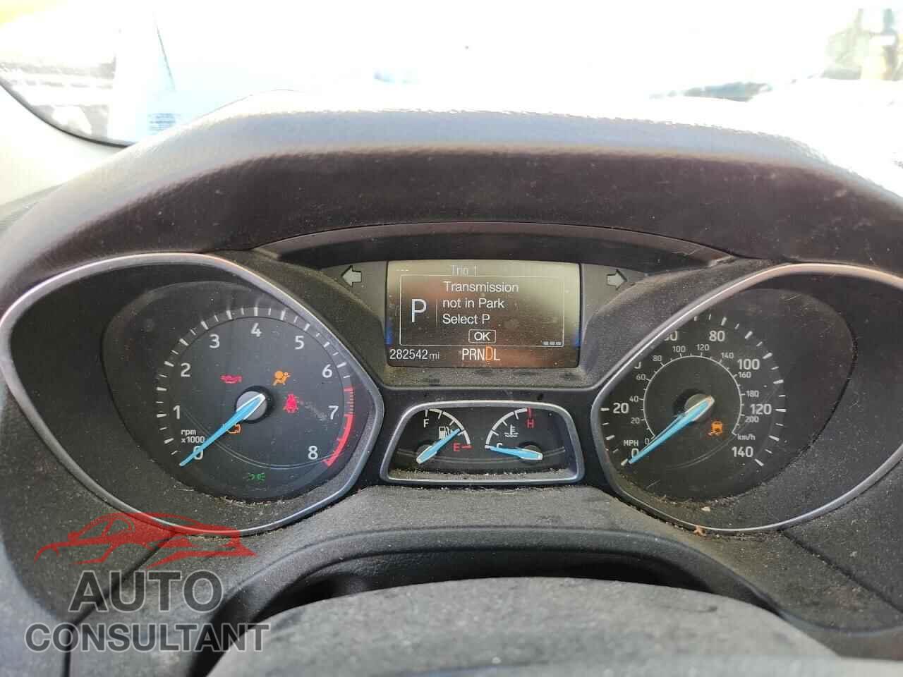 FORD FOCUS 2015 - 1FADP3F28FL308232