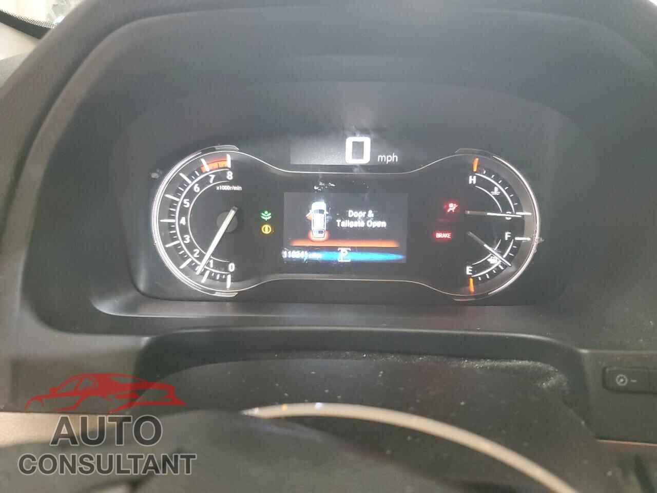 HONDA PILOT 2017 - 5FNYF6H17HB082792