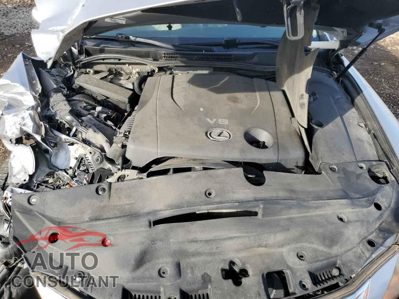 LEXUS IS 2010 - JTHCF5C25A2033151