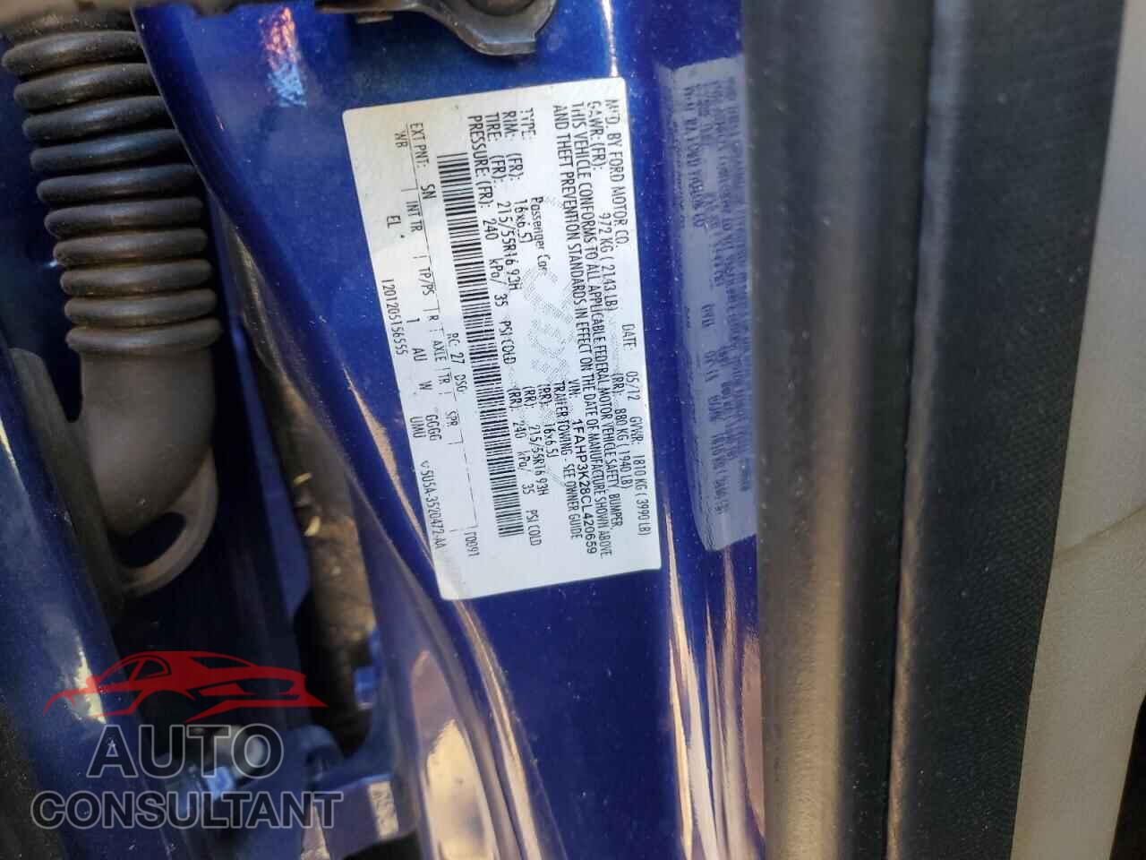 FORD FOCUS 2012 - 1FAHP3K28CL420659