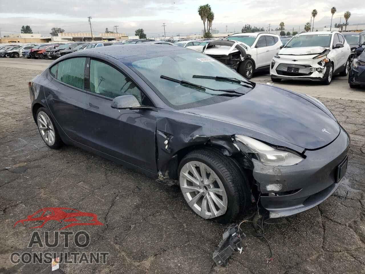 TESLA MODEL 3 2023 - 5YJ3E1EA5PF450177