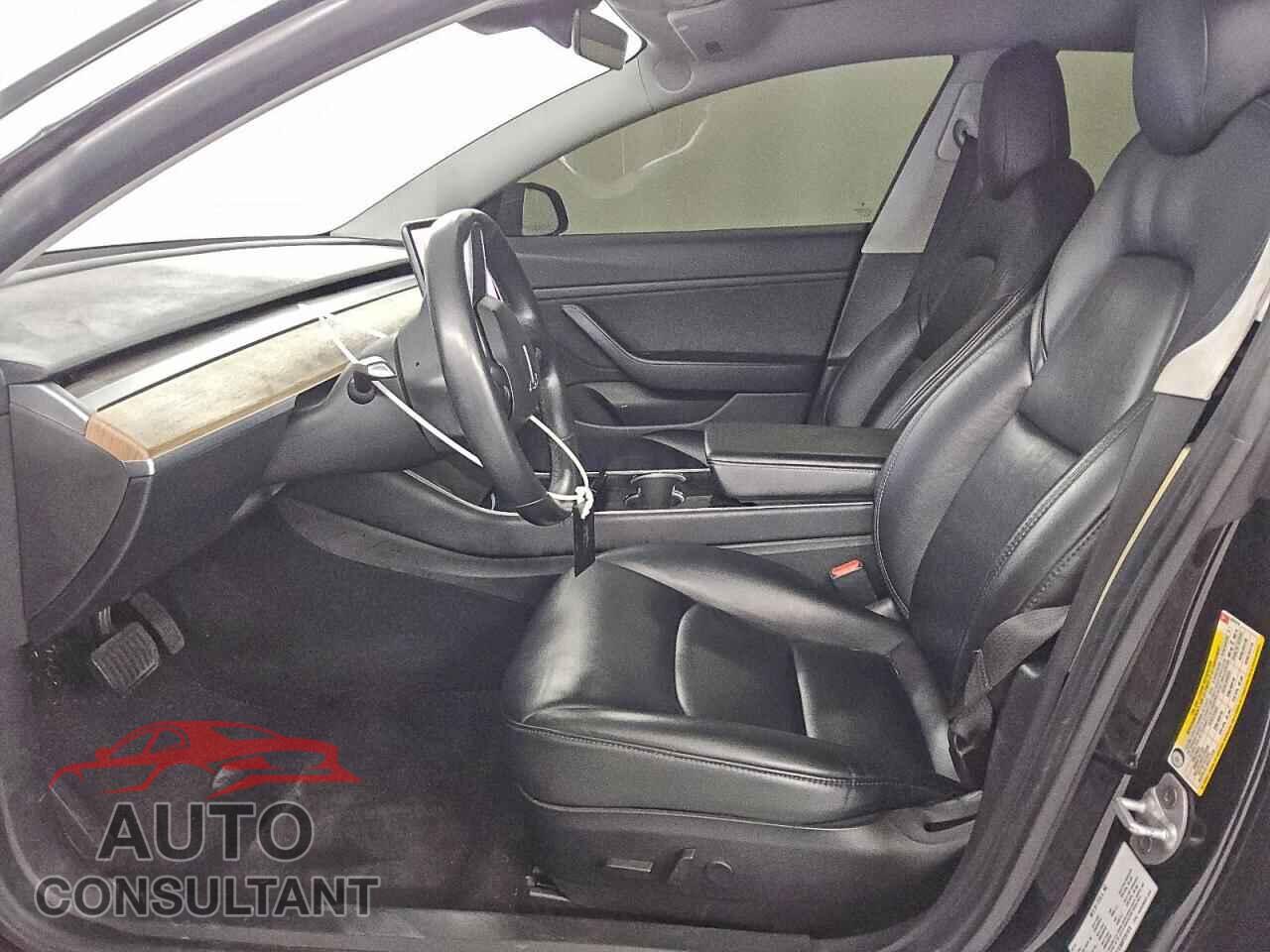 TESLA MODEL 3 2019 - 5YJ3E1EA8KF297979