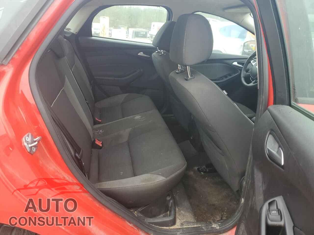 FORD FOCUS 2013 - 1FADP3F26DL202858