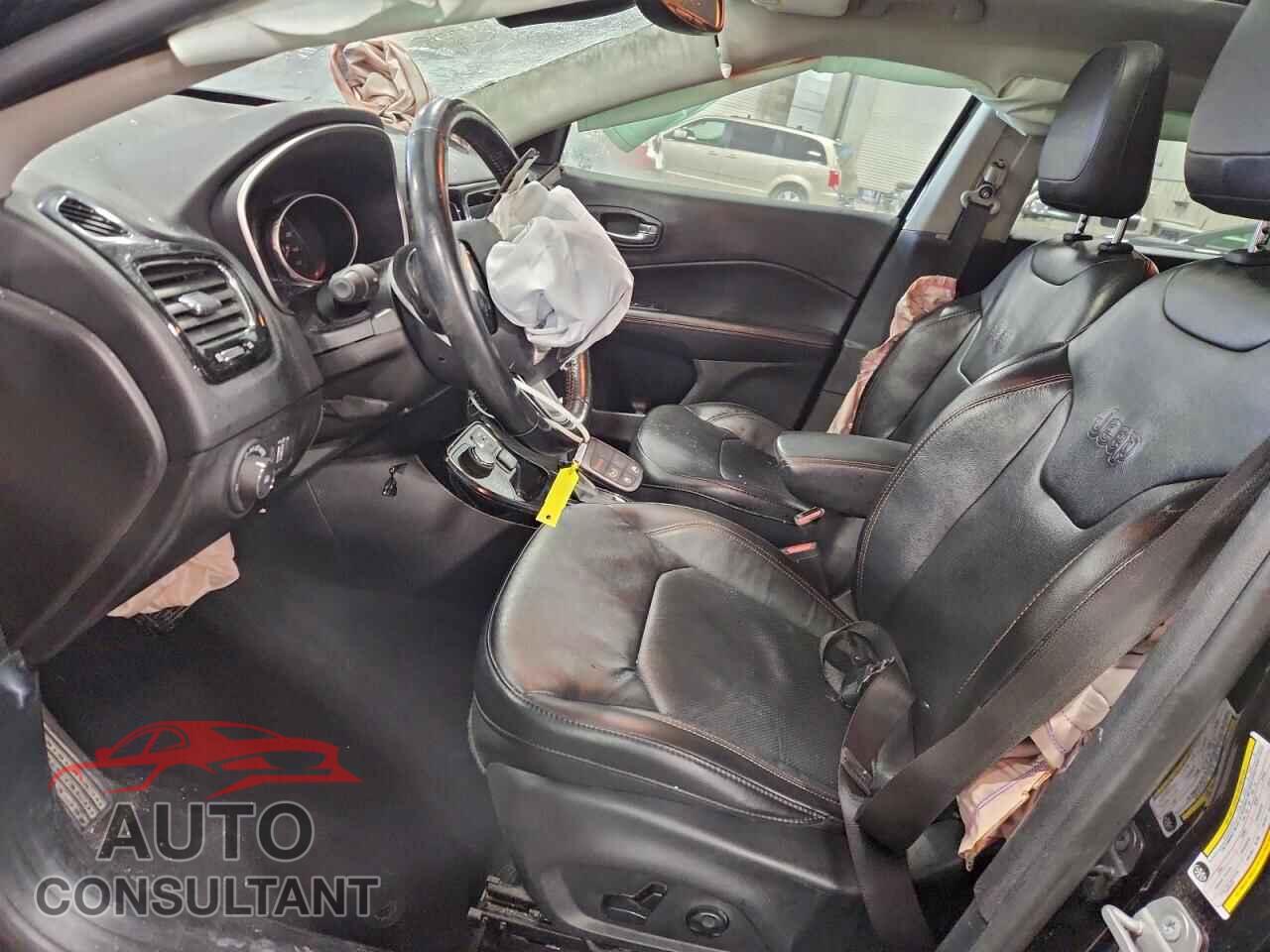 JEEP COMPASS 2020 - 3C4NJDCB0LT167957