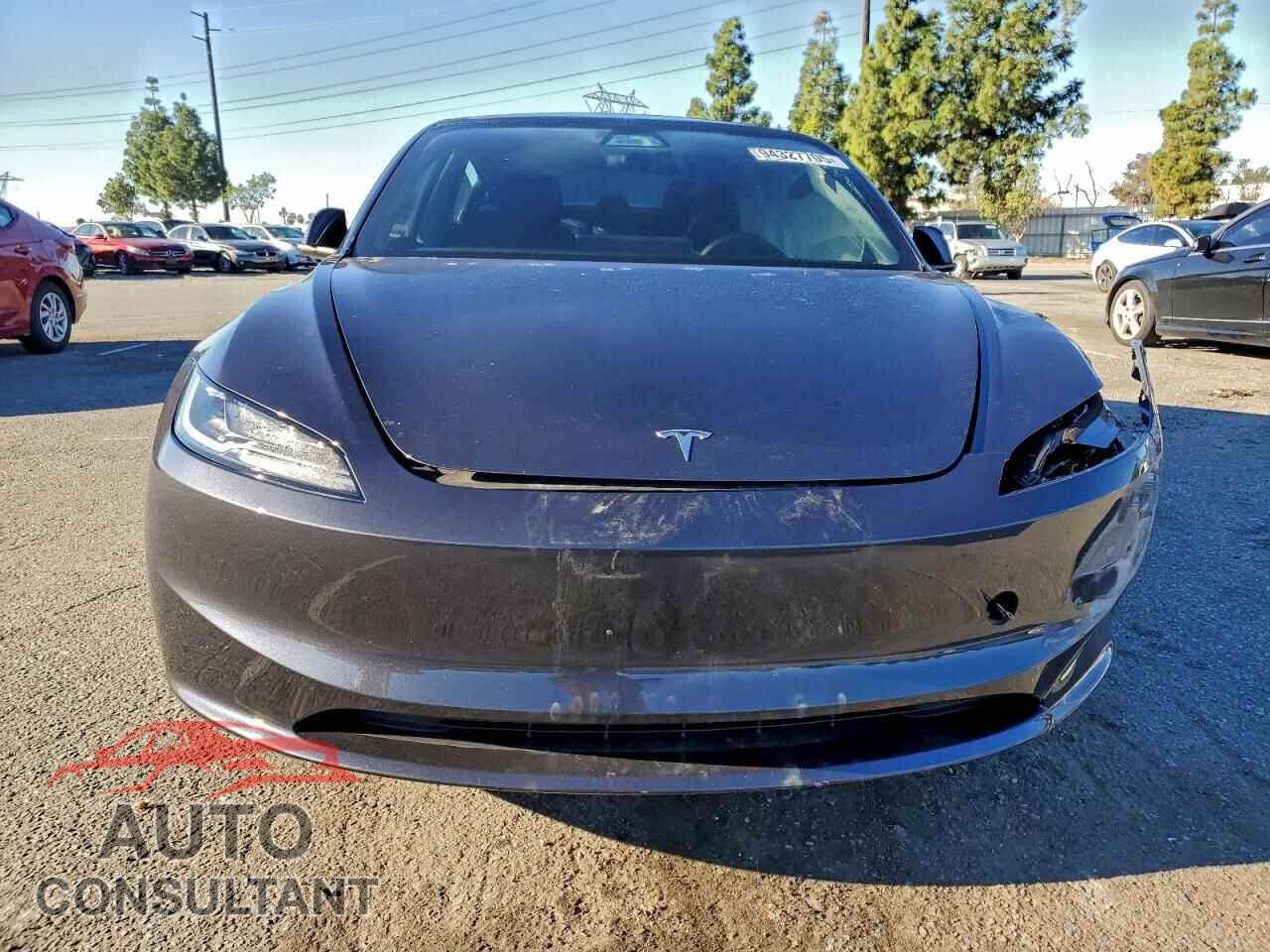 TESLA MODEL 3 2025 - 5YJ3E1EA8SF021317