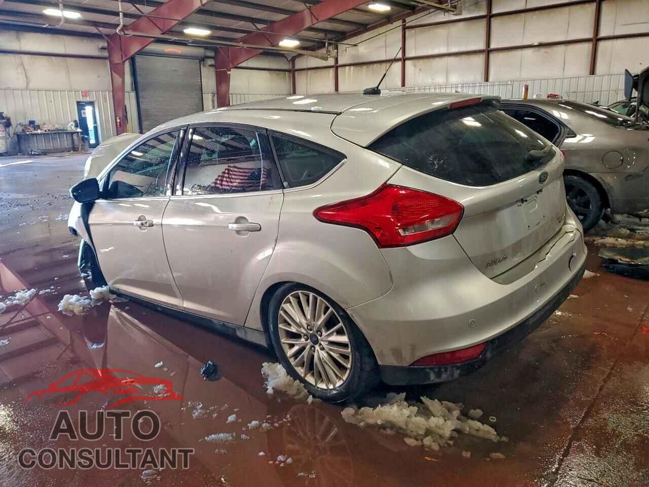 FORD FOCUS 2015 - 1FADP3N2XFL253087