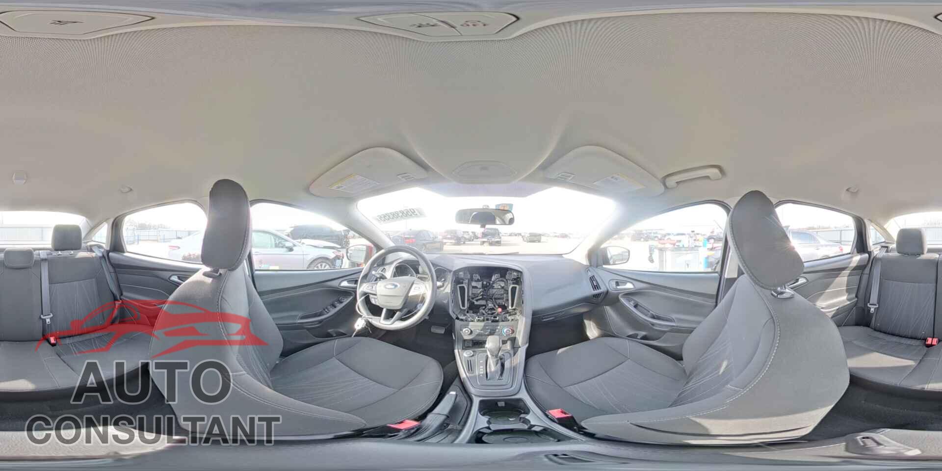 FORD FOCUS 2017 - 1FADP3F2XHL244262