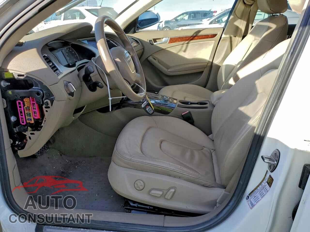 AUDI A4 2012 - WAUWFAFL3CA112416
