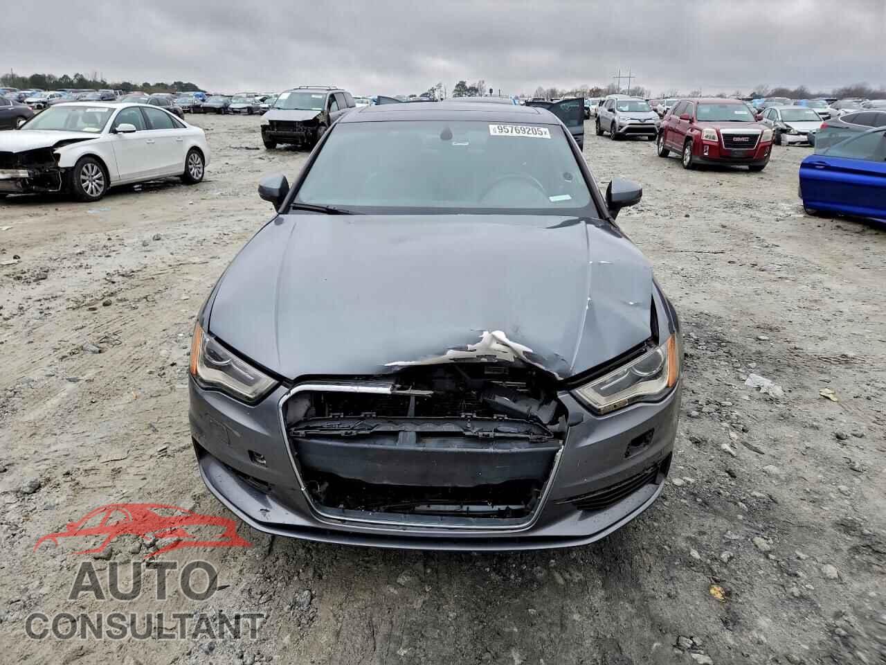 AUDI A3 2016 - WAUA7GFF2G1059332