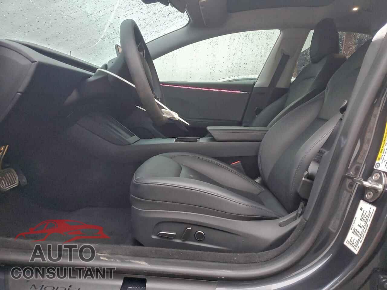 TESLA MODEL 3 2024 - 5YJ3E1EA8RF727326