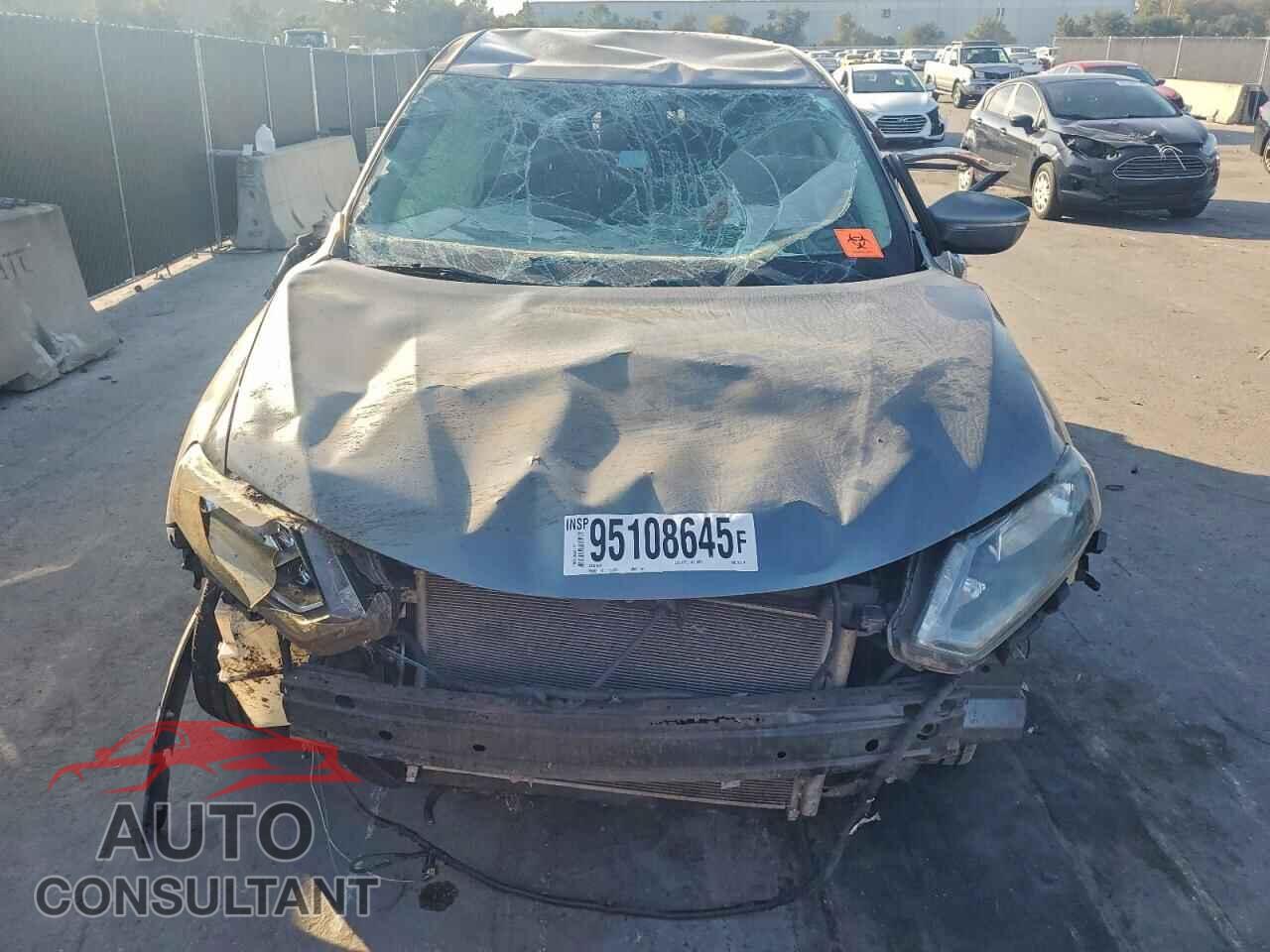 NISSAN ROGUE 2015 - KNMAT2MV9FP581754