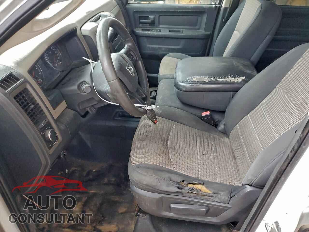 DODGE RAM 2500 2012 - 3C6TD5HT2CG196026
