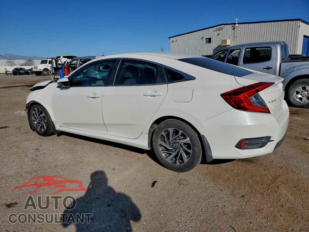 HONDA CIVIC 2016 - 19XFC2F72GE091680