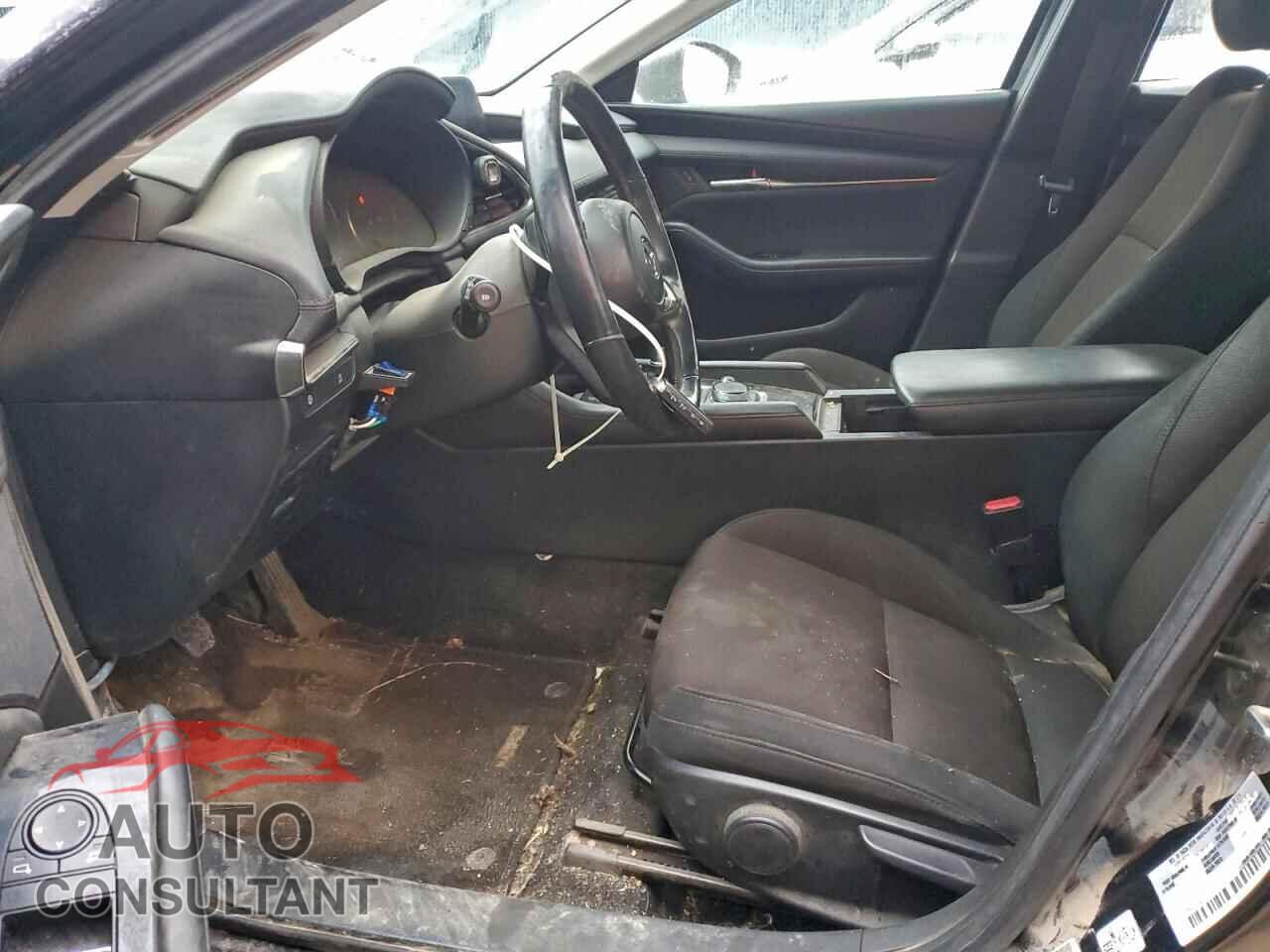 MAZDA 3 2019 - 3MZBPAC78KM115039