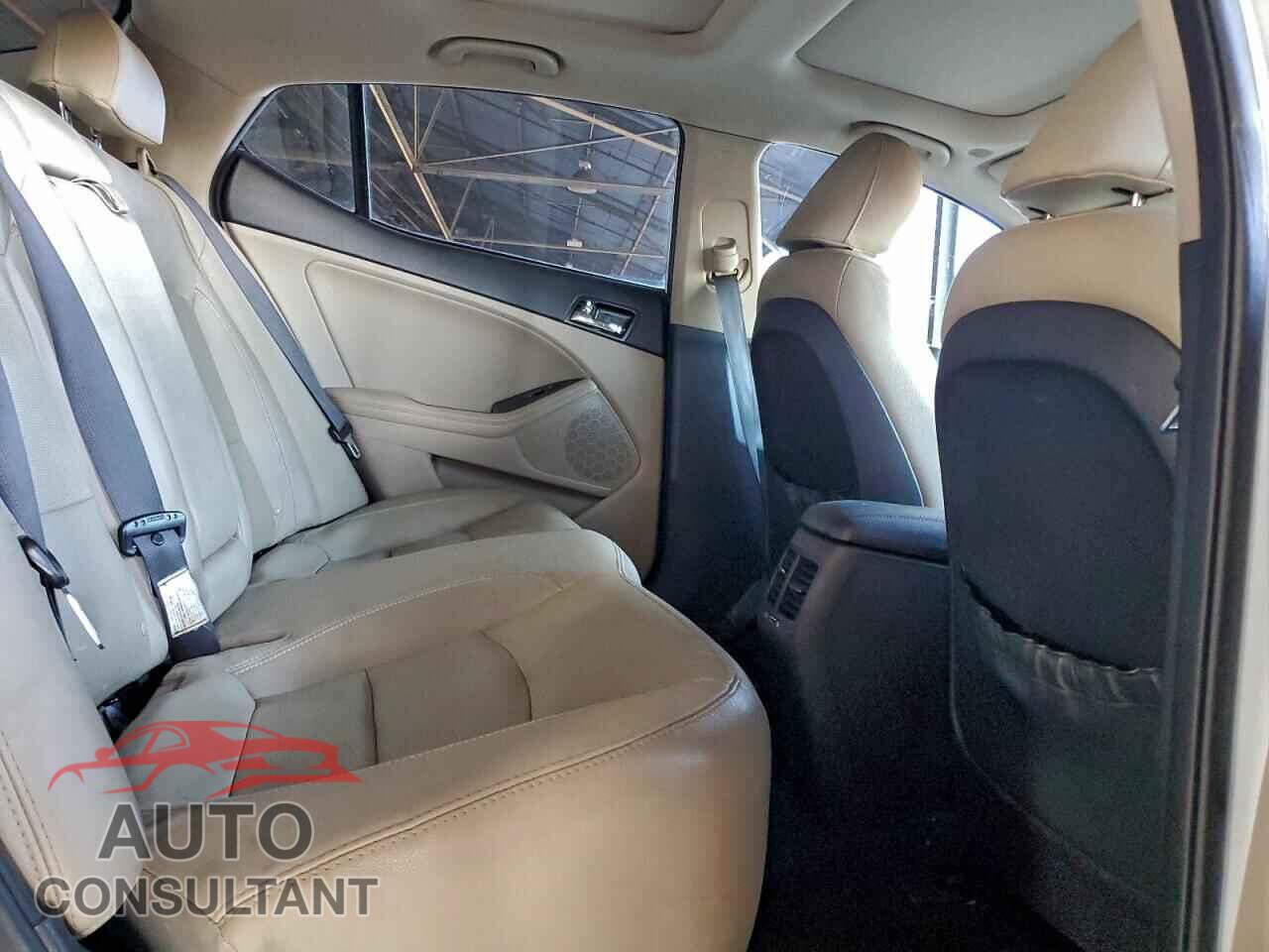 KIA OPTIMA 2012 - 5XXGN4A74CG038904