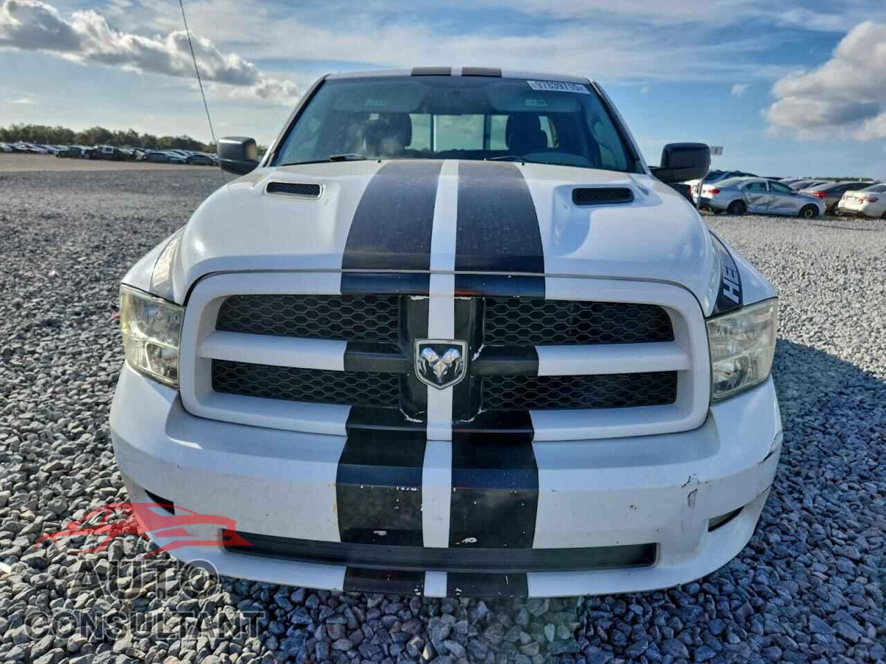 DODGE RAM 1500 2012 - 1C6RD6FT0CS289817