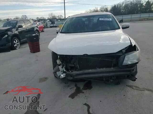 VOLKSWAGEN PASSAT 2014 - 1VWCN7A35EC064005