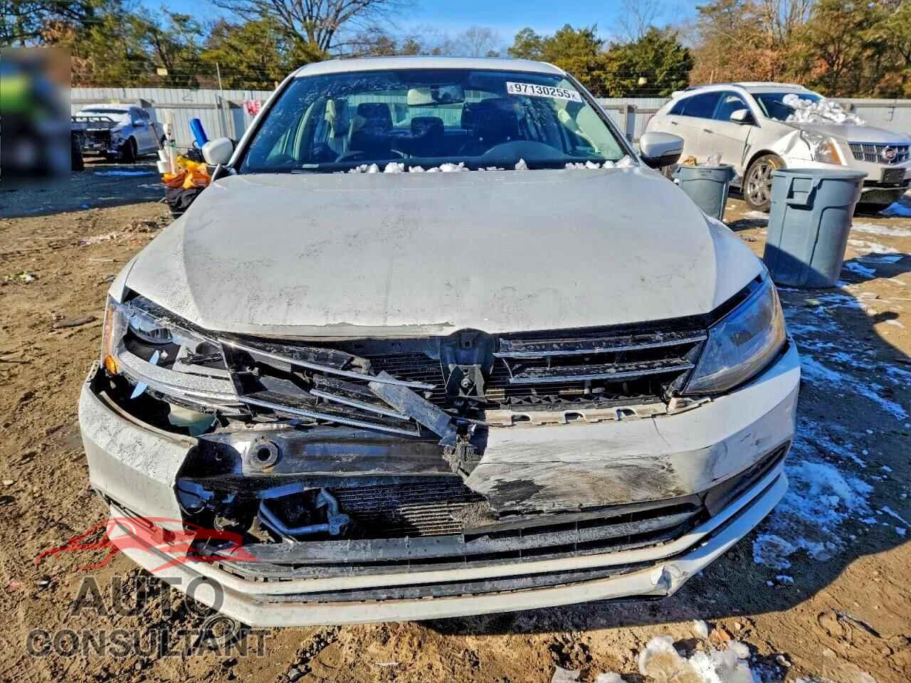 VOLKSWAGEN JETTA 2017 - 3VWDB7AJ2HM398815
