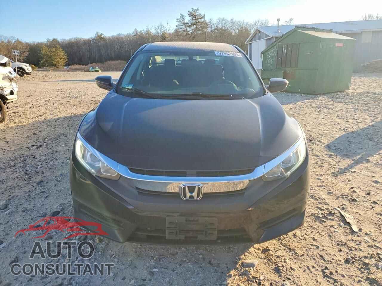 HONDA CIVIC 2018 - 2HGFC2F59JH603429