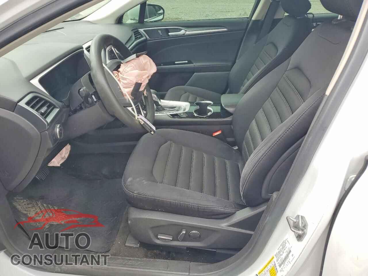 FORD FUSION 2015 - 3FA6P0H76FR228204