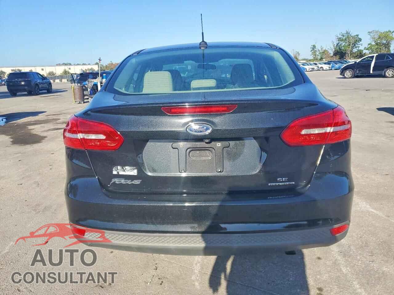 FORD FOCUS 2015 - 1FADP3F23FL304315
