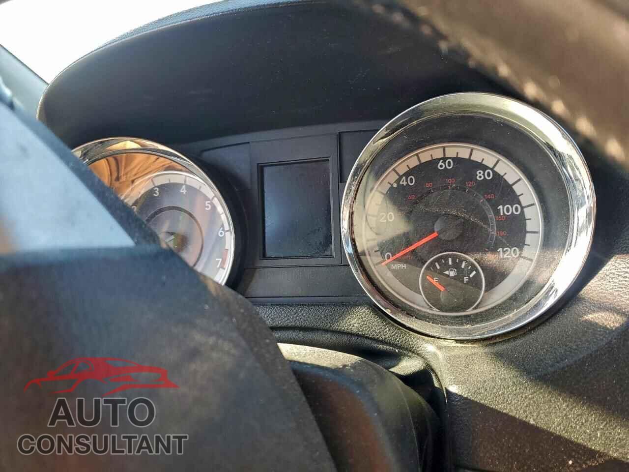 DODGE CARAVAN 2012 - 2C4RDGDG7CR151665
