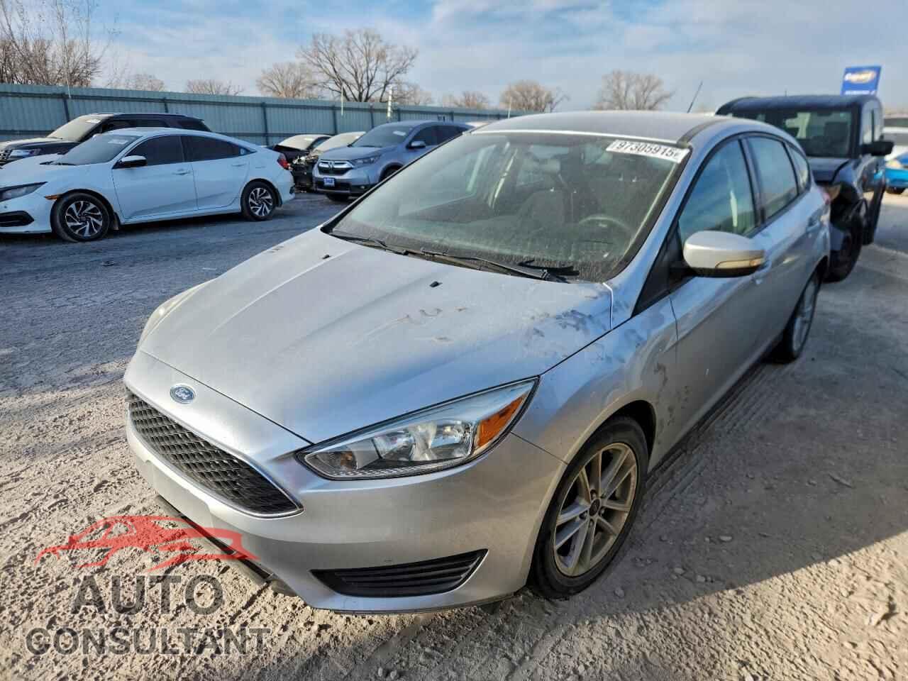 FORD FOCUS 2017 - 1FADP3K24HL341771