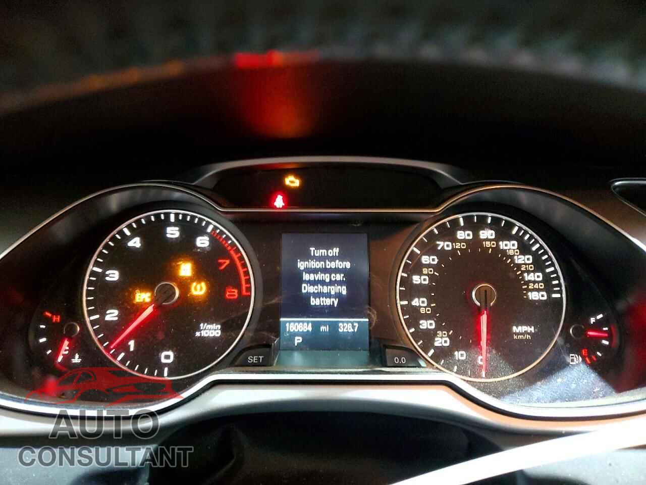 AUDI A4 2013 - WAUBFAFL8DN043442