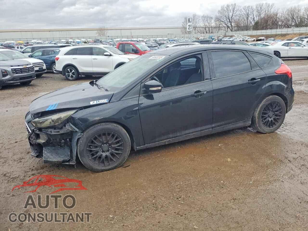 FORD FOCUS 2016 - 1FADP3K2XGL248123