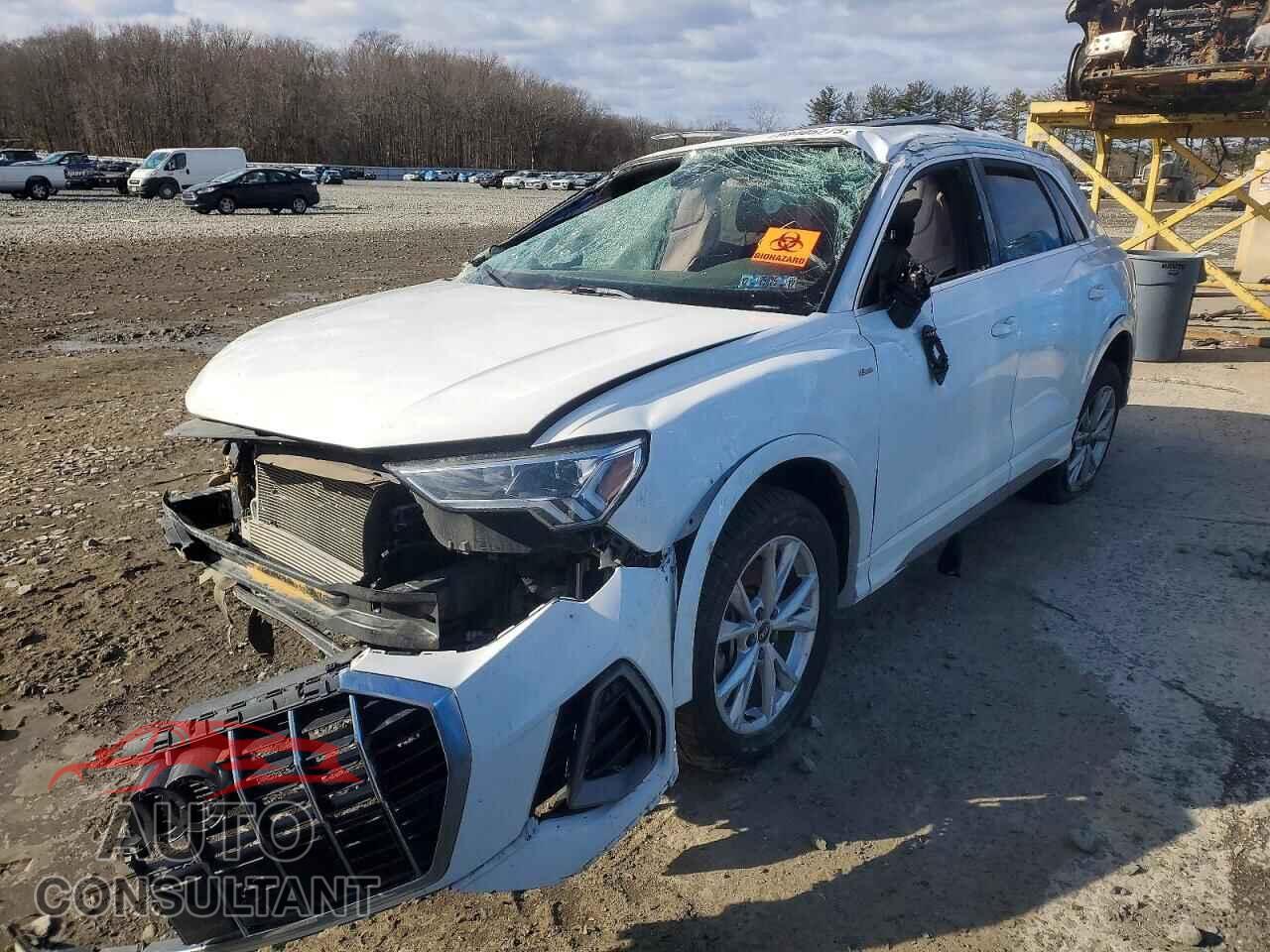 AUDI Q3 2023 - WA1DECF3XP1043815
