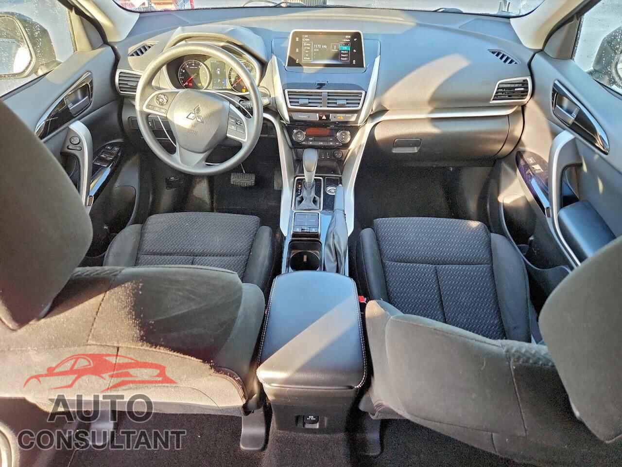 MITSUBISHI ECLIPSE 2019 - JA4AT4AA5KZ048290