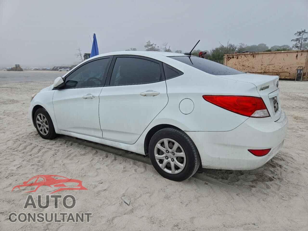 HYUNDAI ACCENT 2013 - KMHCT4AE2DU551417