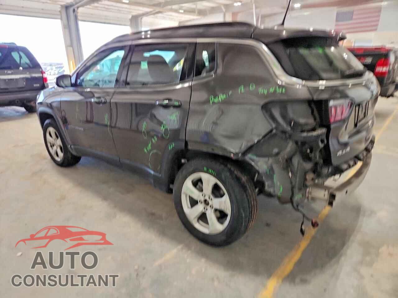 JEEP COMPASS 2018 - 3C4NJDBB9JT201876