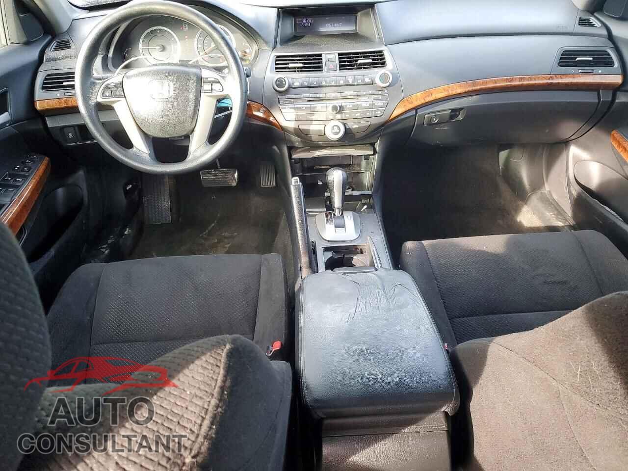 HONDA ACCORD 2011 - 1HGCP3F79BA031244