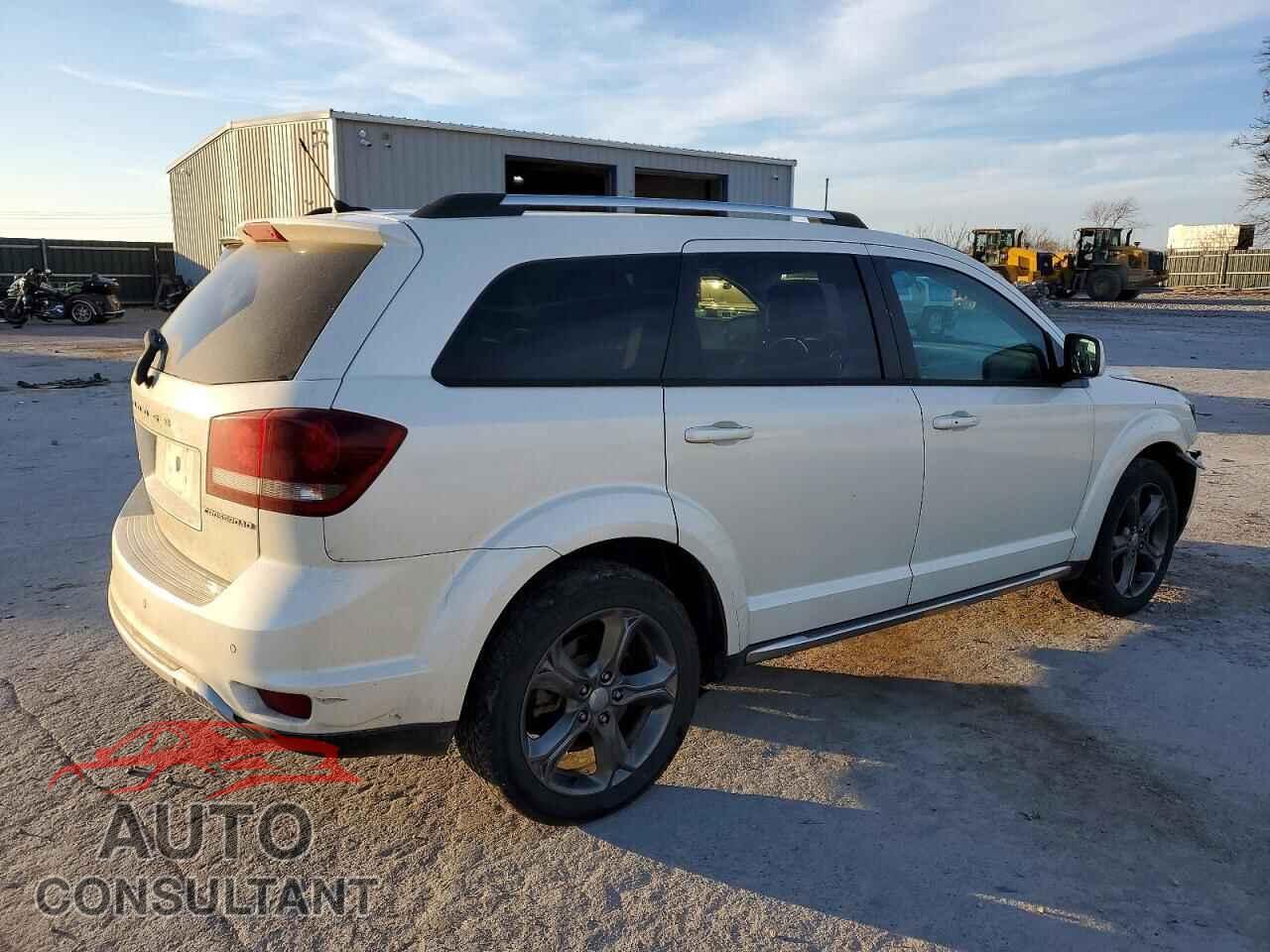 DODGE JOURNEY 2015 - 3C4PDCGG5FT529673