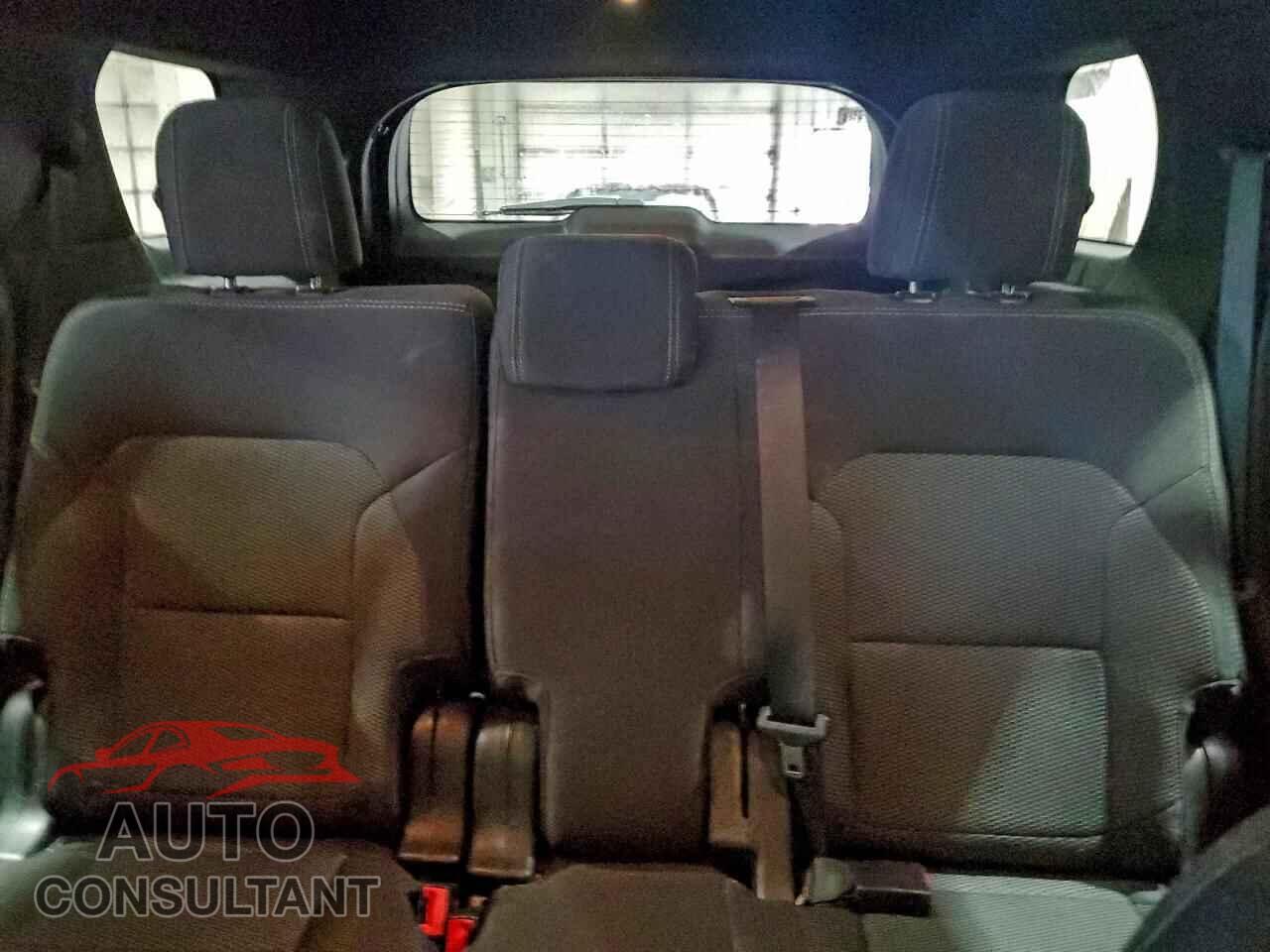 FORD EXPLORER 2017 - 1FM5K8D88HGD47833