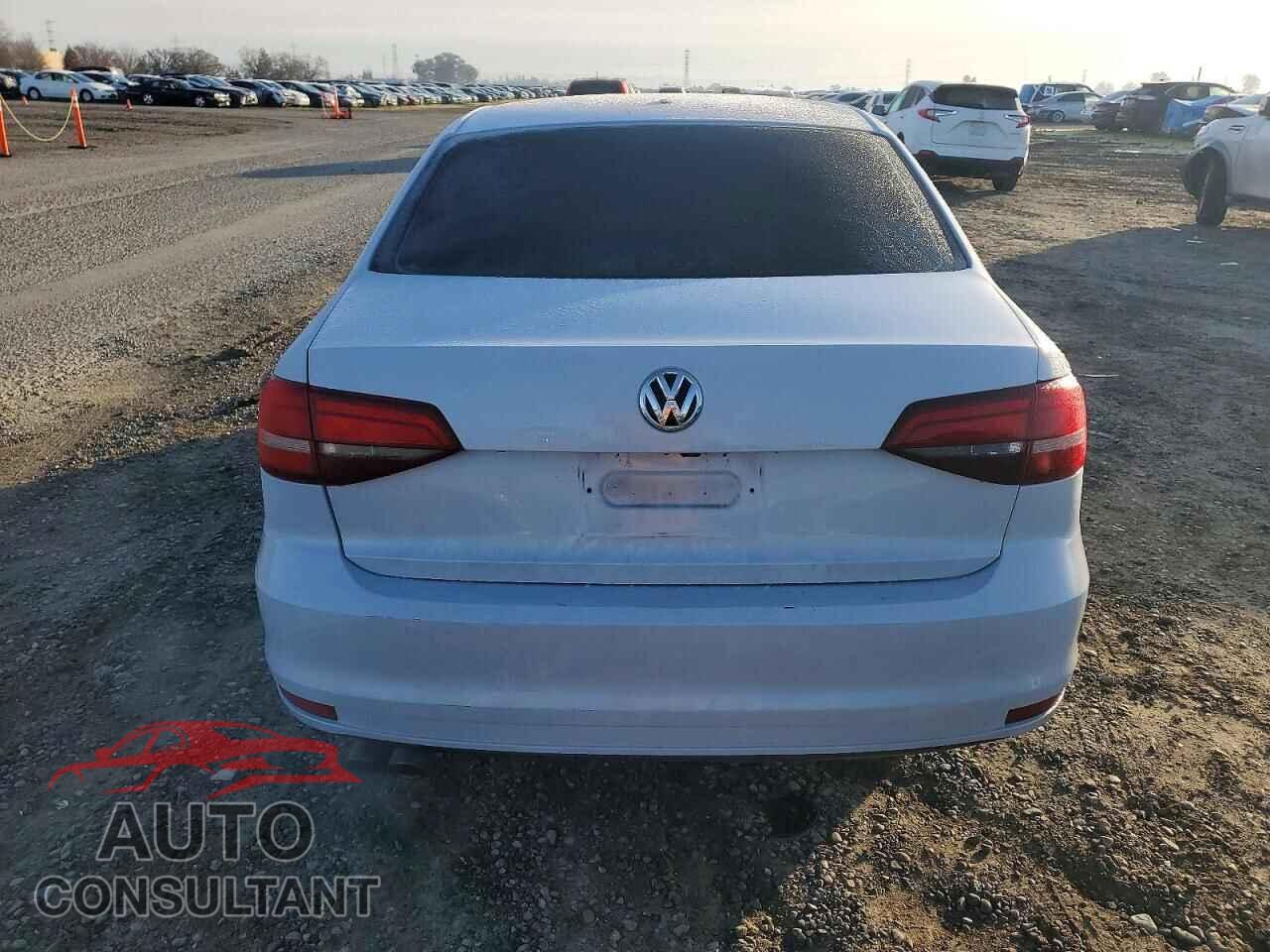 VOLKSWAGEN JETTA 2017 - 3VW2B7AJ6HM365341