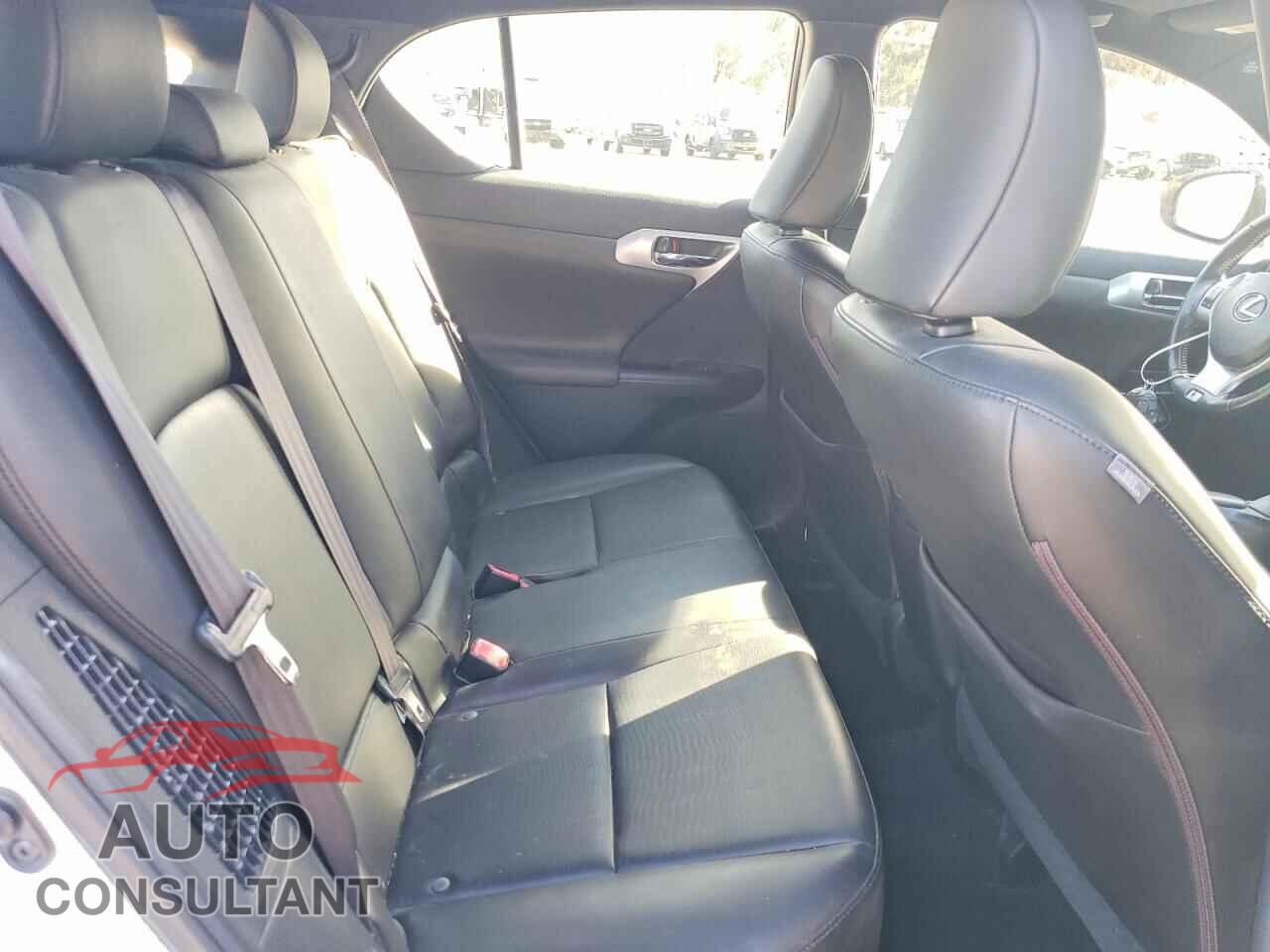 LEXUS CT 200 2013 - JTHKD5BH3D2167023