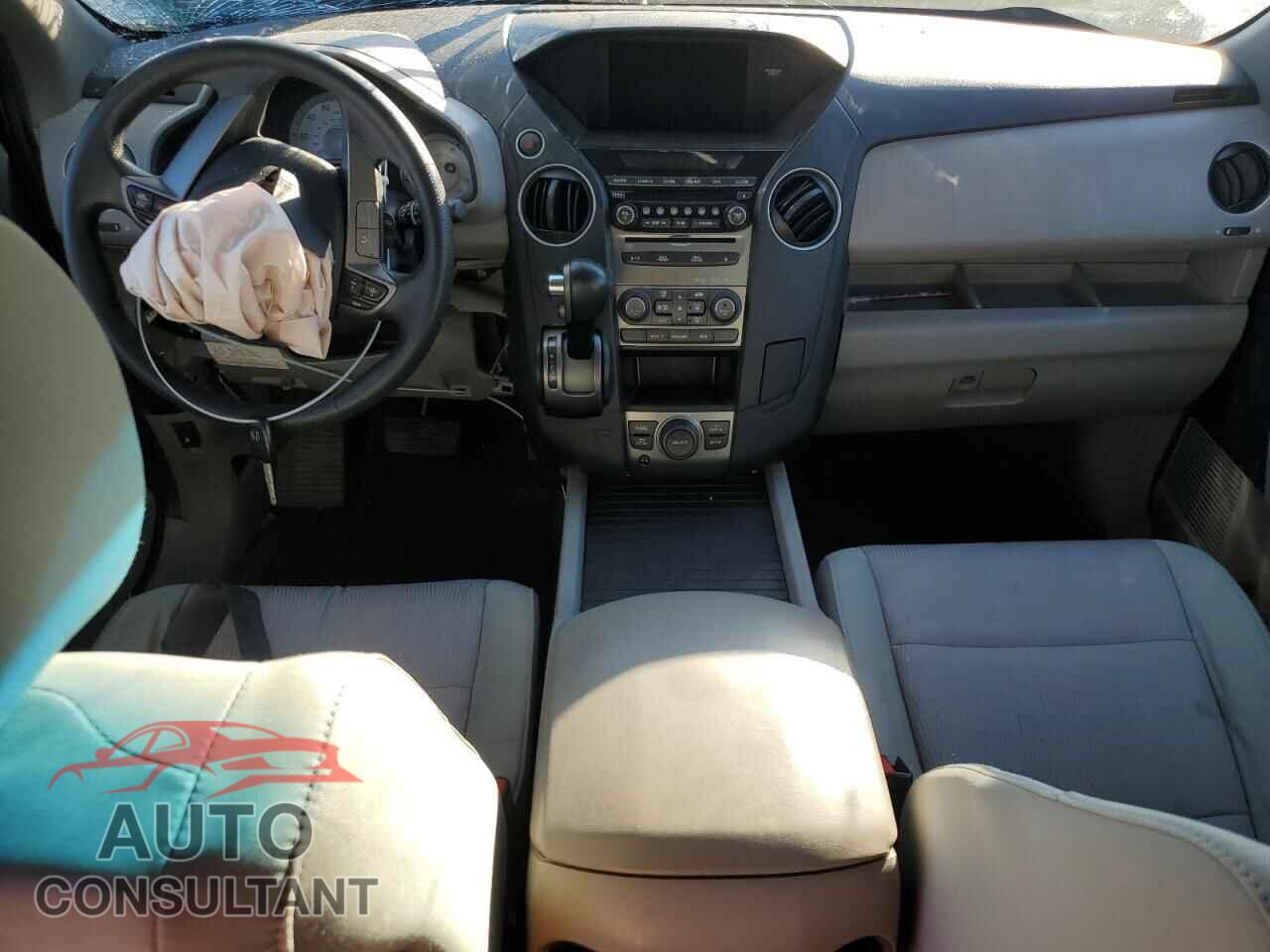 HONDA PILOT 2015 - 5FNYF3H35FB024743