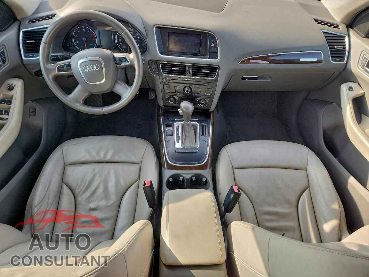 AUDI Q5 2011 - WA1CFAFP6BA008892