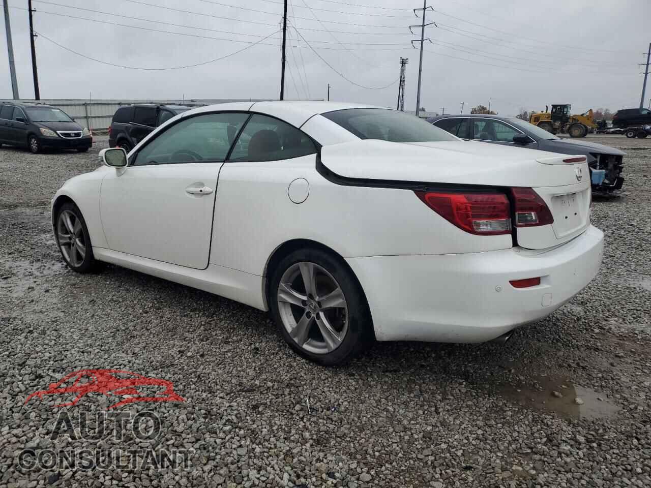 LEXUS IS 2015 - JTHFF2C24F2532364