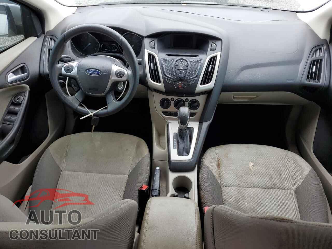 FORD FOCUS 2014 - 1FADP3F27EL368713