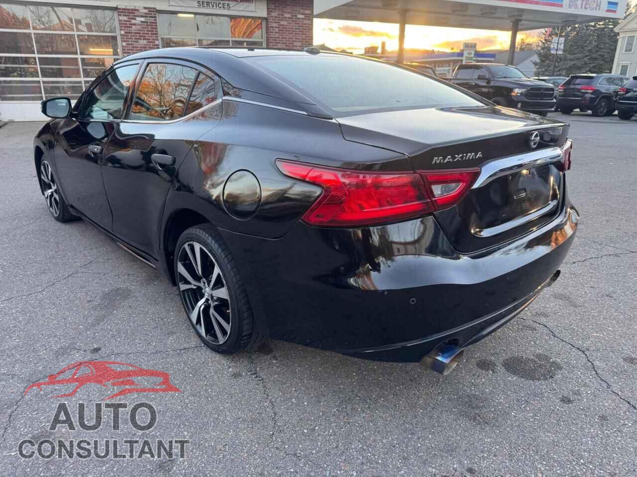 NISSAN MAXIMA 2017 - 1N4AA6AP4HC444109