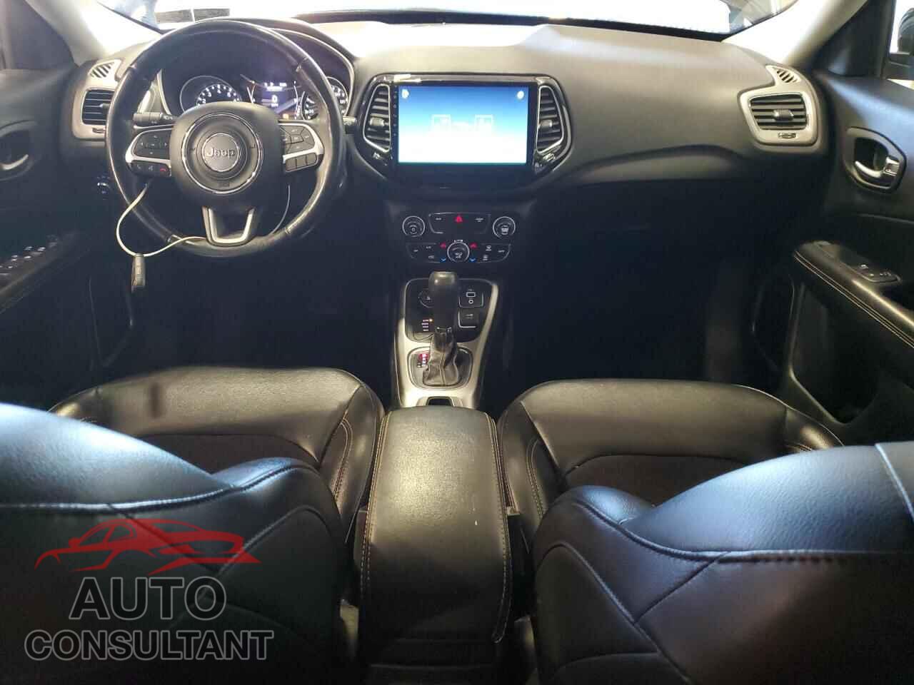 JEEP COMPASS 2020 - 3C4NJDBB9LT104647