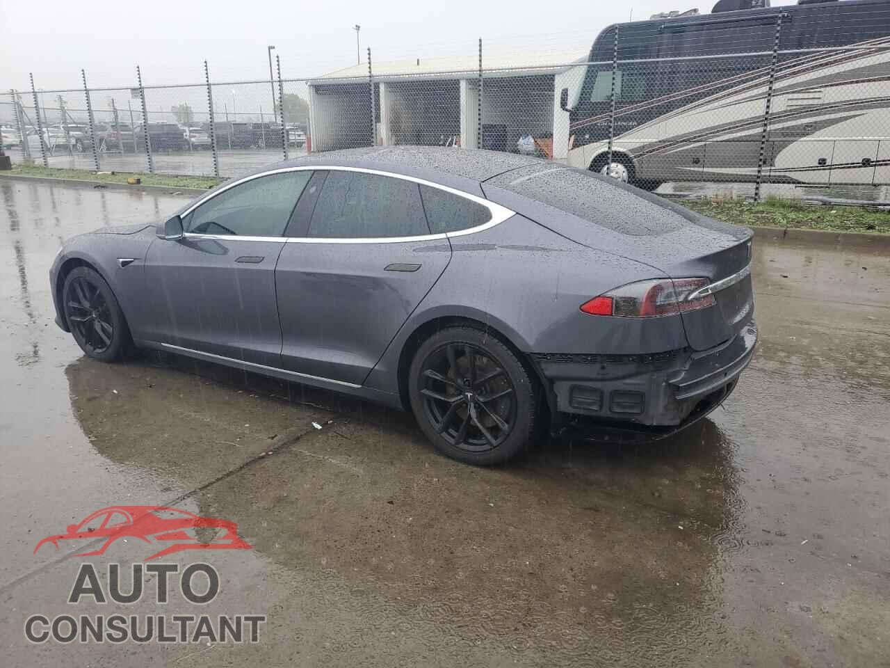 TESLA MODEL S 2021 - 5YJSA1E22MF425832