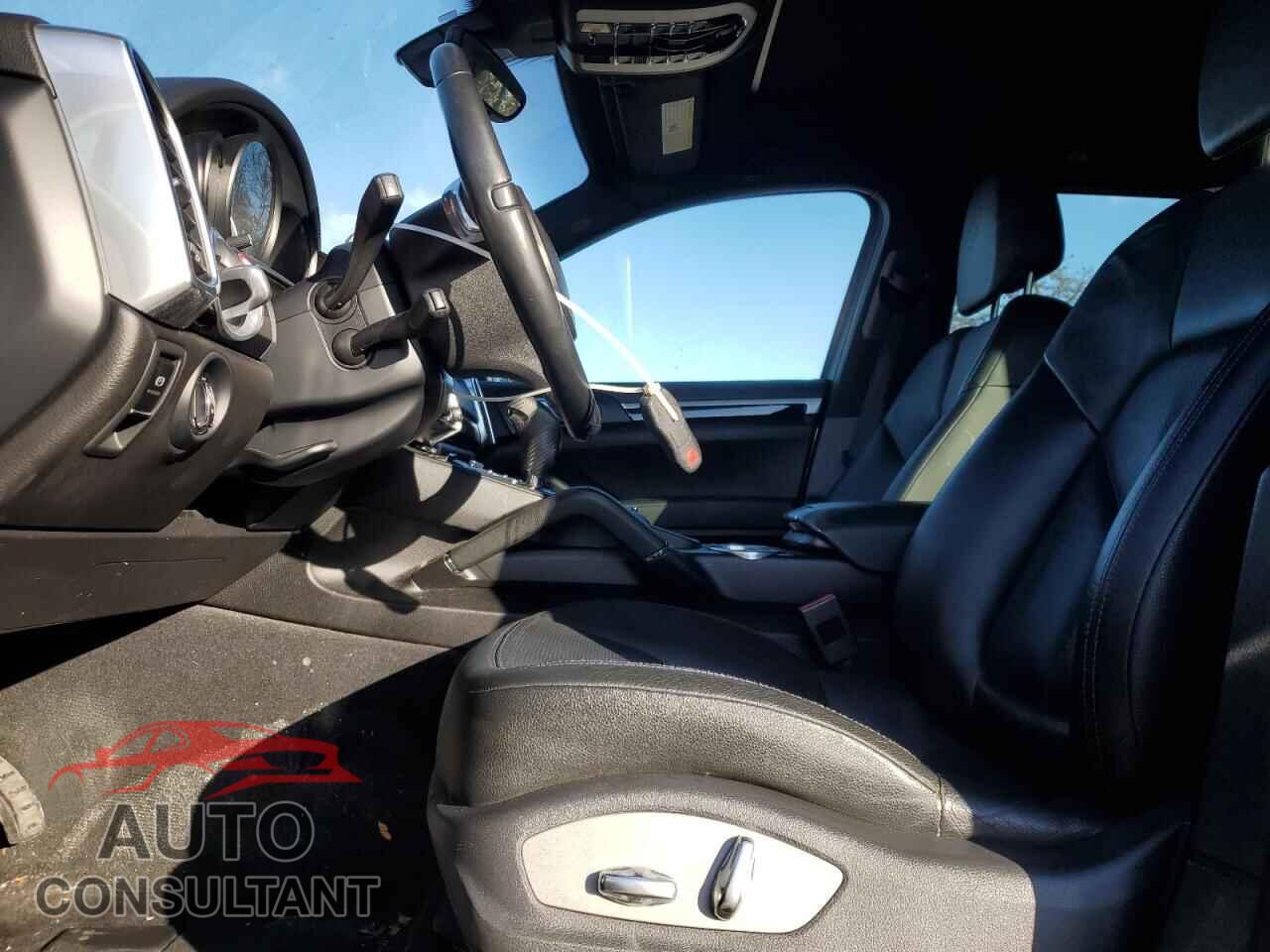 PORSCHE CAYENNE 2014 - WP1AA2A2XELA97161