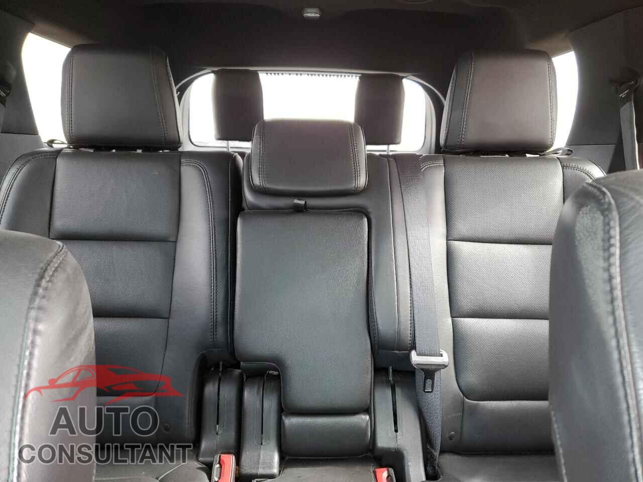 FORD EXPLORER 2015 - 1FM5K7F81FGC65219