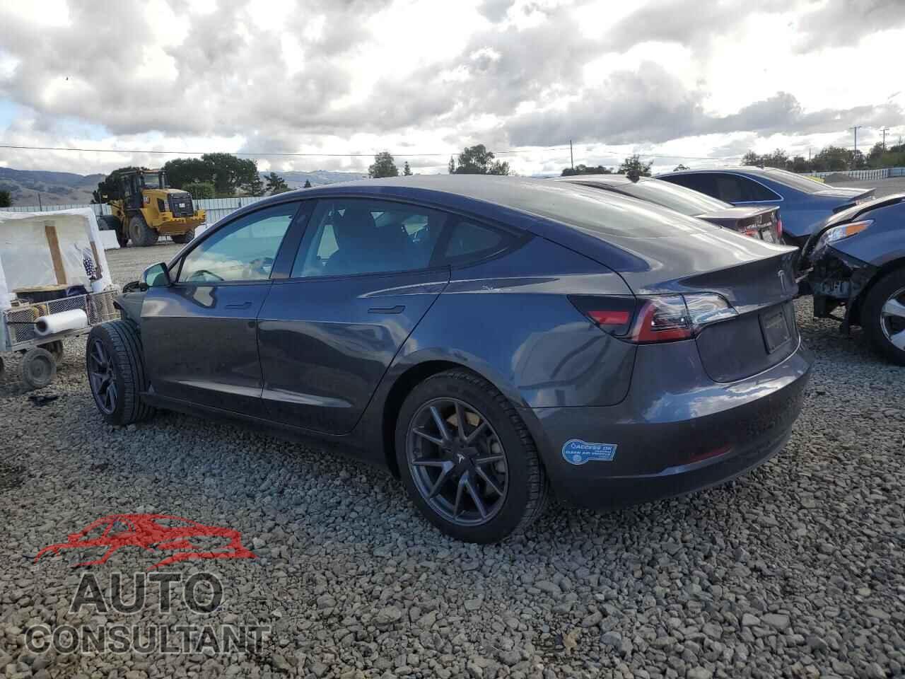 TESLA MODEL 3 2021 - 5YJ3E1EA4MF023925