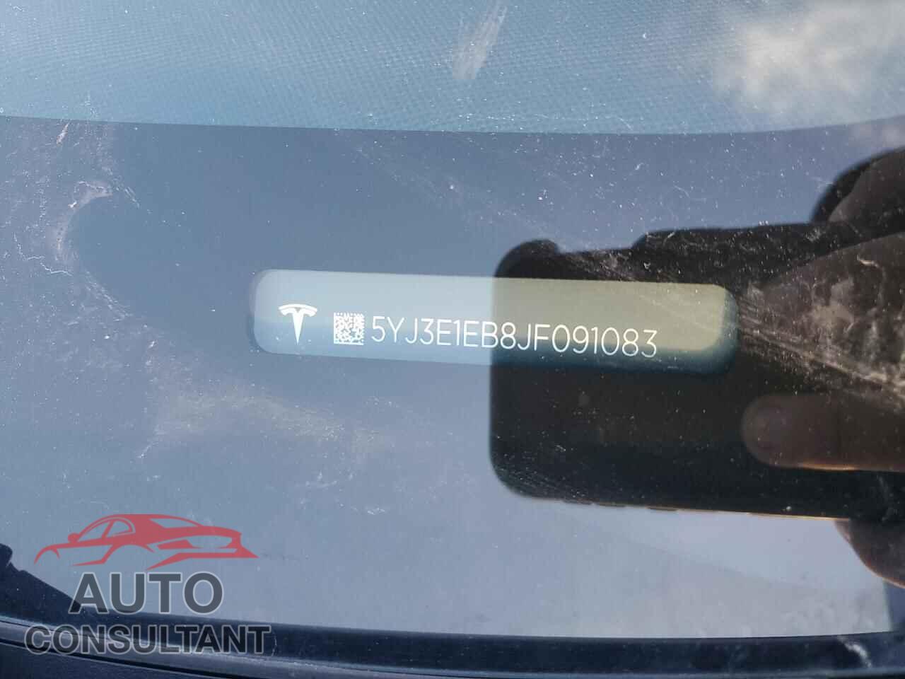 TESLA MODEL 3 2018 - 5YJ3E1EB8JF091083